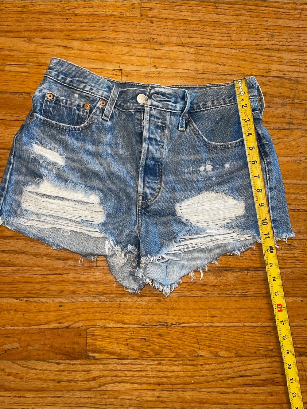 Levi High-Rise Distressed Denim Shorts - Light Blue size 29